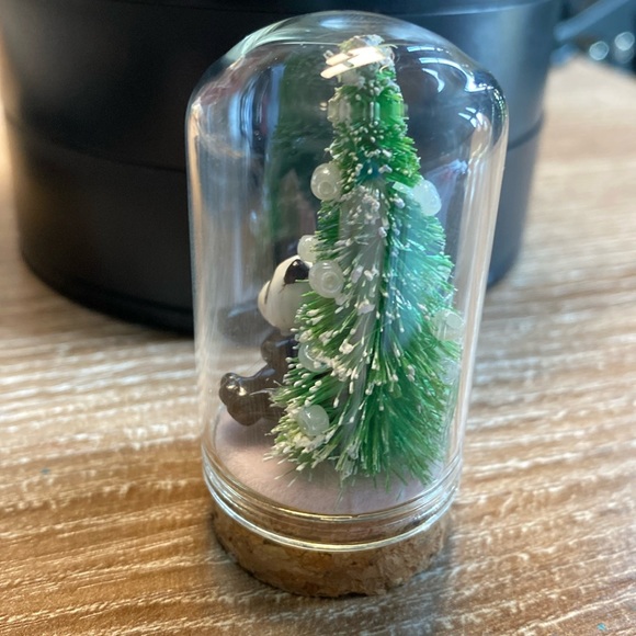 Miniature Diorama Panda in Glass Dome Cloche - Picture 6 of 12